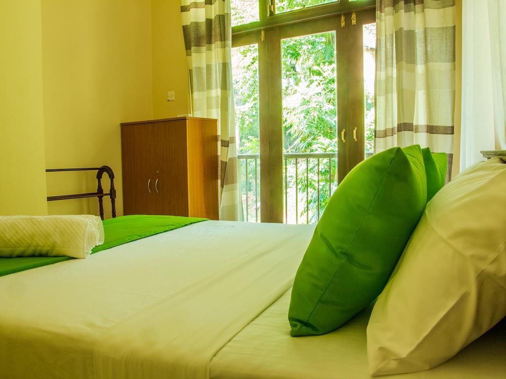Aronka Homestay Kandy Eksteriør bilde