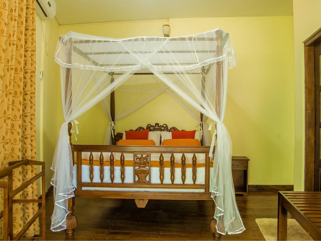 Aronka Homestay Kandy Eksteriør bilde