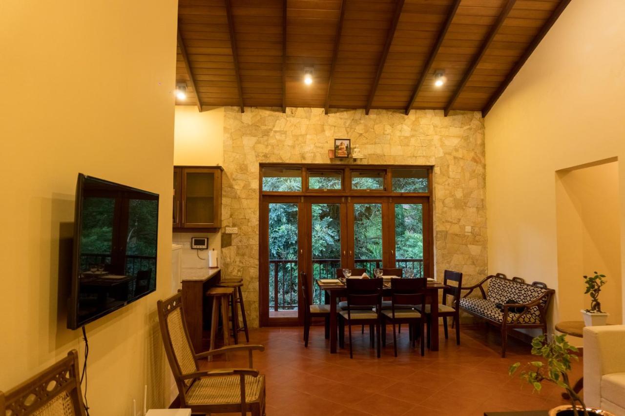 Aronka Homestay Kandy Eksteriør bilde