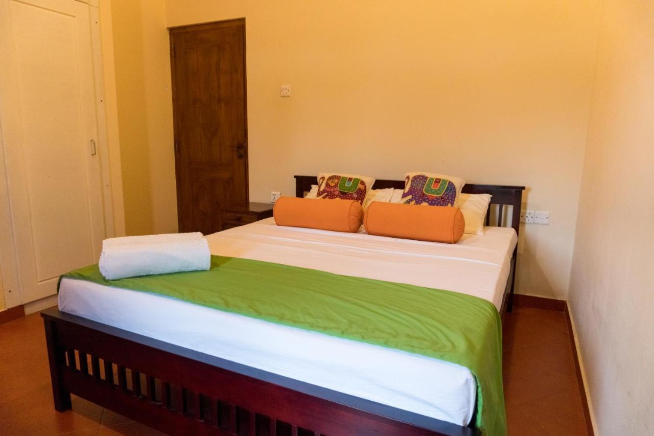 Aronka Homestay Kandy Eksteriør bilde