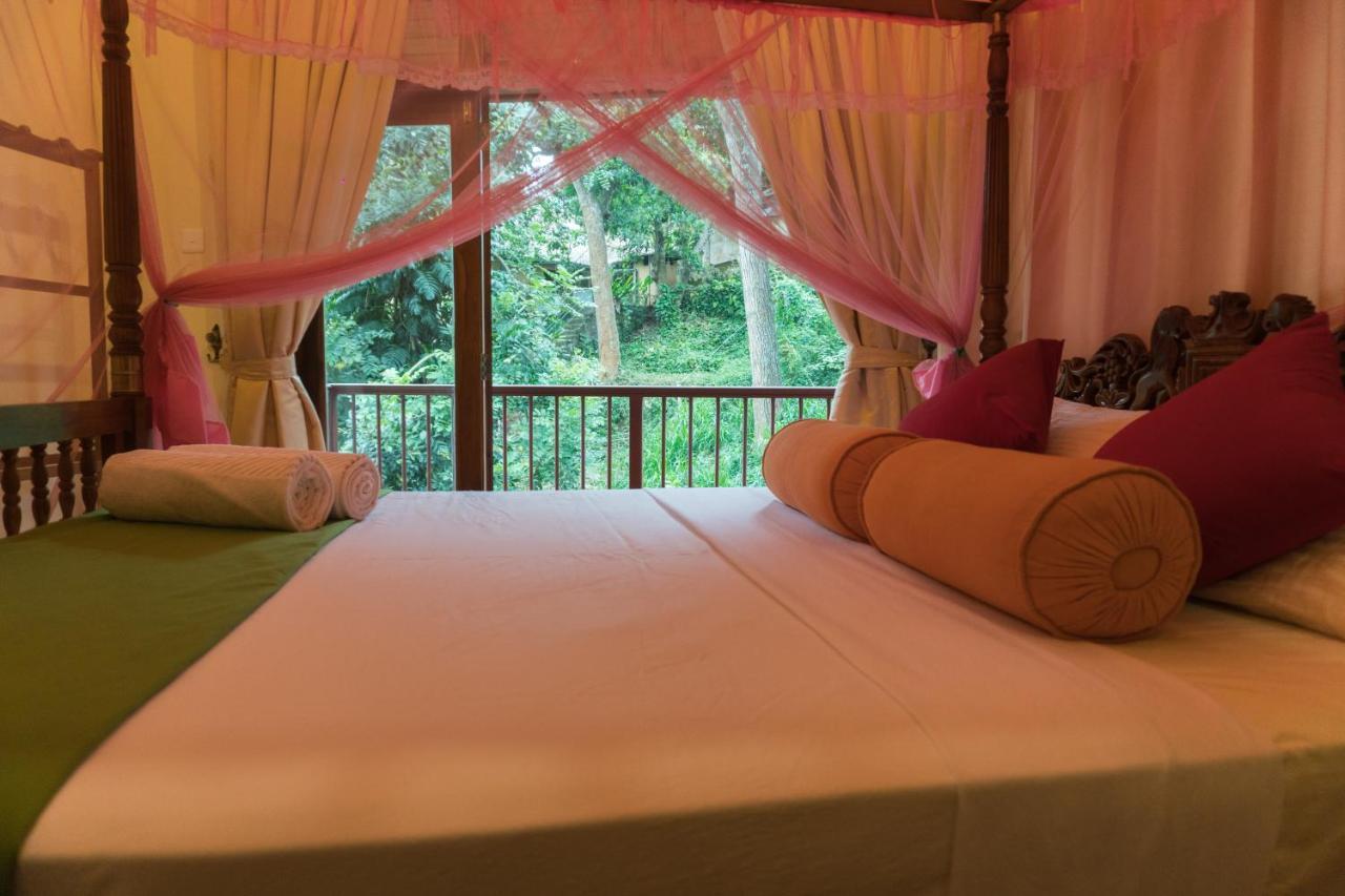 Aronka Homestay Kandy Eksteriør bilde