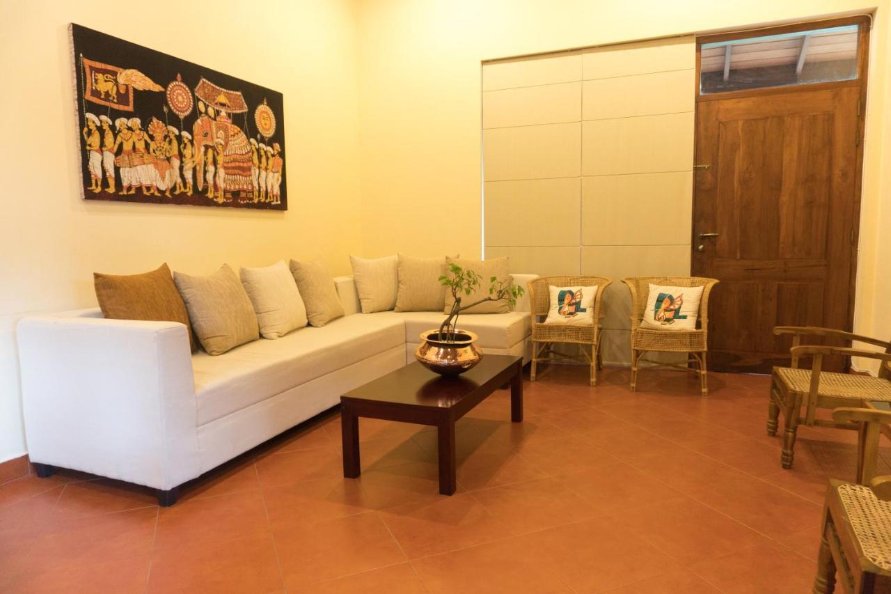 Aronka Homestay Kandy Eksteriør bilde