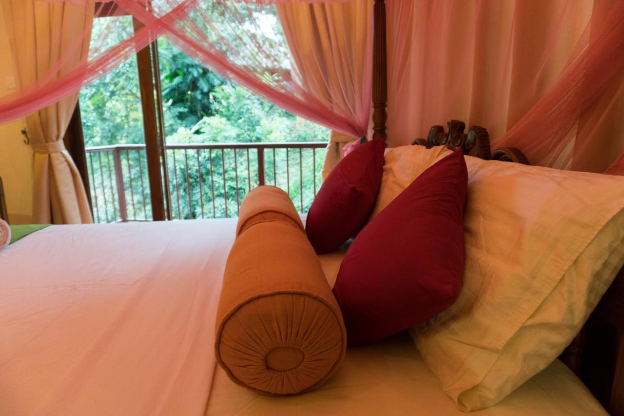 Aronka Homestay Kandy Eksteriør bilde