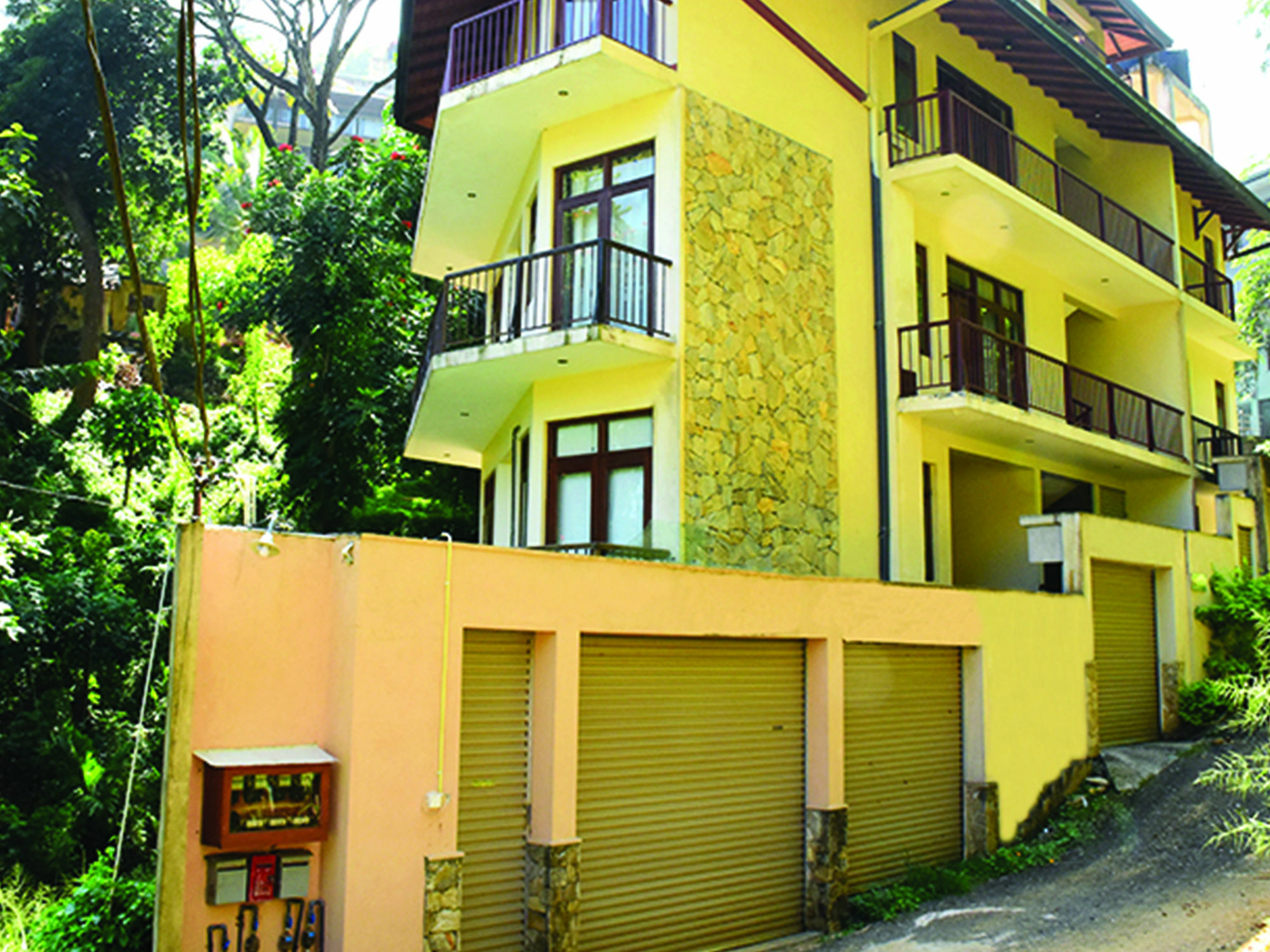 Aronka Homestay Kandy Eksteriør bilde